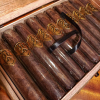 ADVentura Cigars The Royal Return